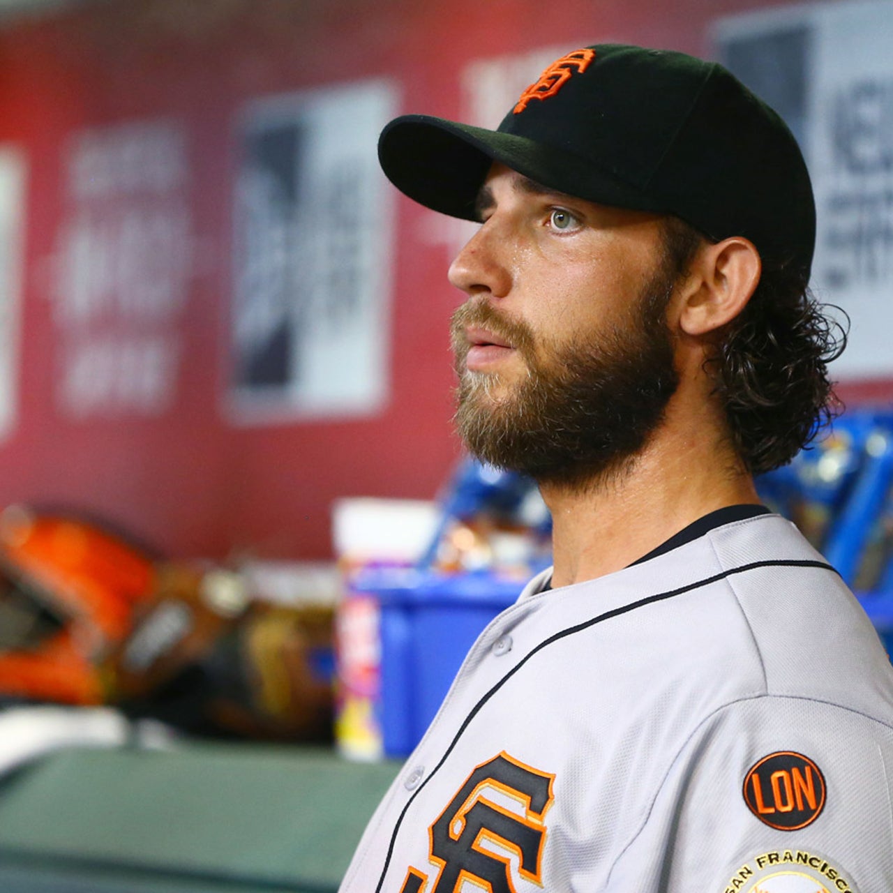 No magic for Bumgarner this time -- ace K's as pinch hitter to end game