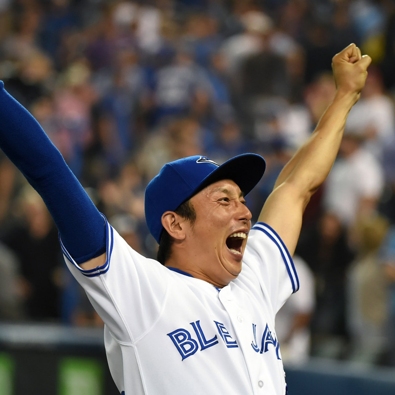 Blue Jays' Kawasaki gives incredible interview after ALDS clinch