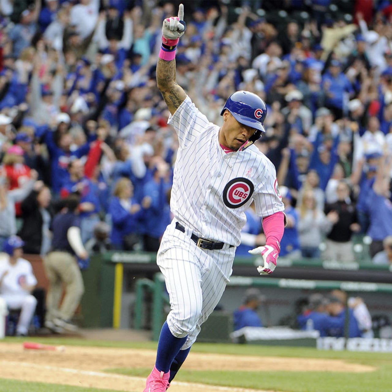 Cubs' Javier Baez bats lefty for first time in MLB career in