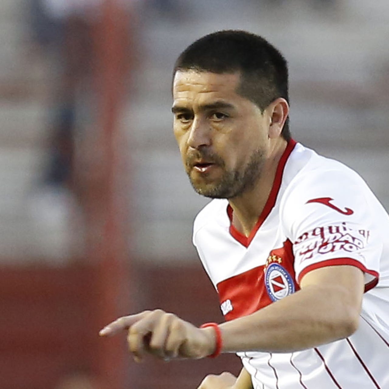 Former Barcelona, Argentina player Juan Roman Riquelme retires