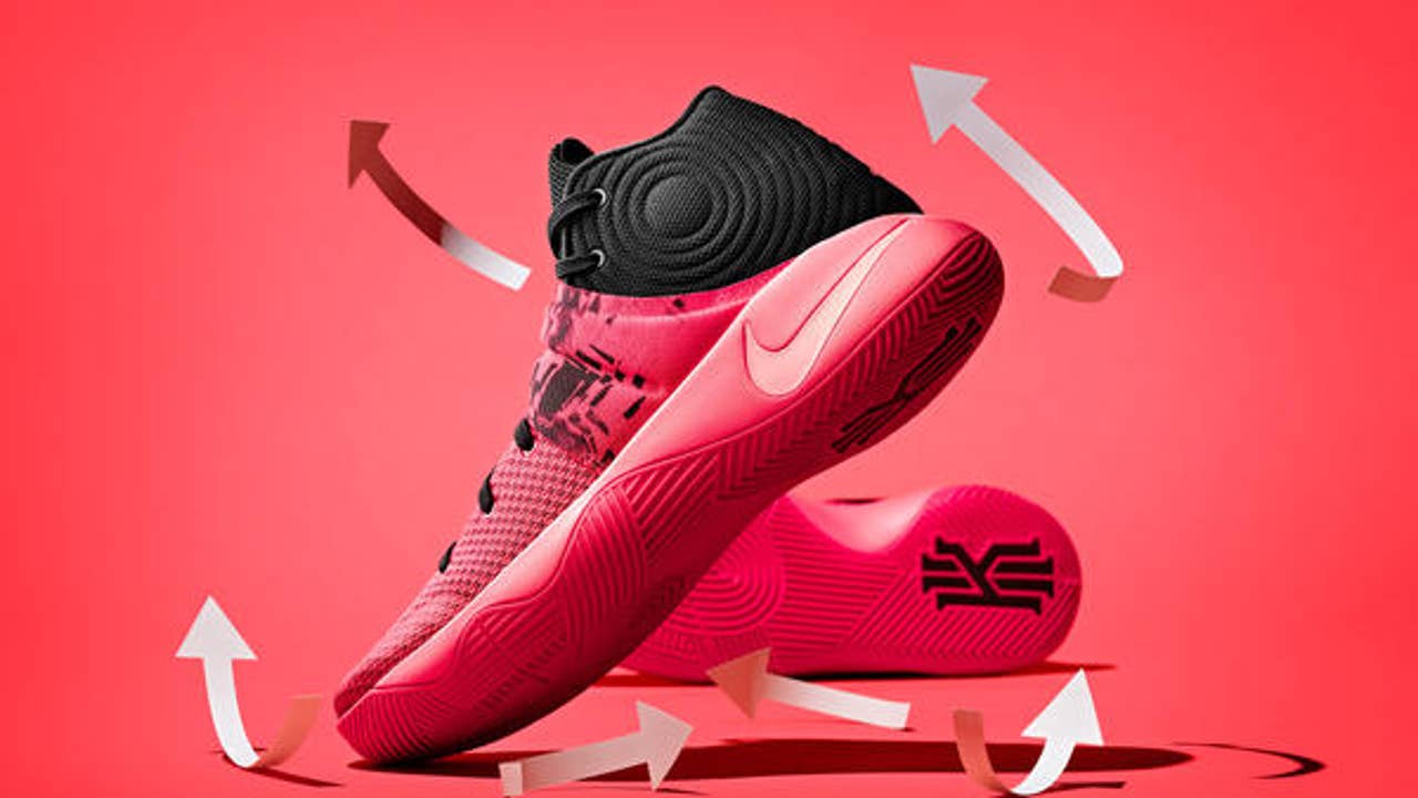 Kyrie Irving バスケットボールシューズ レッド 花柄刺繍 Kyrie Irving バスケットボールシューズ レッド 花柄刺繍