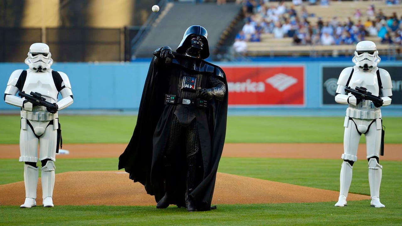 78159849-W06-PI-MLB-Darth-