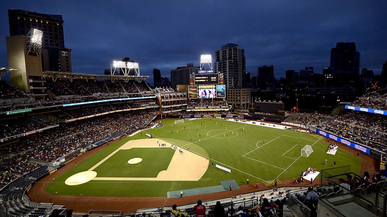 East Village Association welcomes Padres return at their Opening