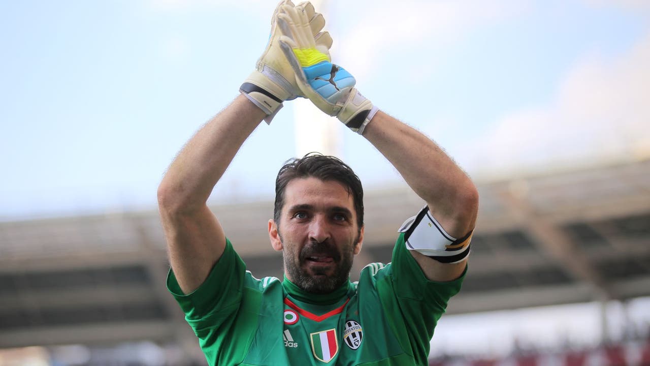 Juventus produce insanely long video to celebrate Buffon record