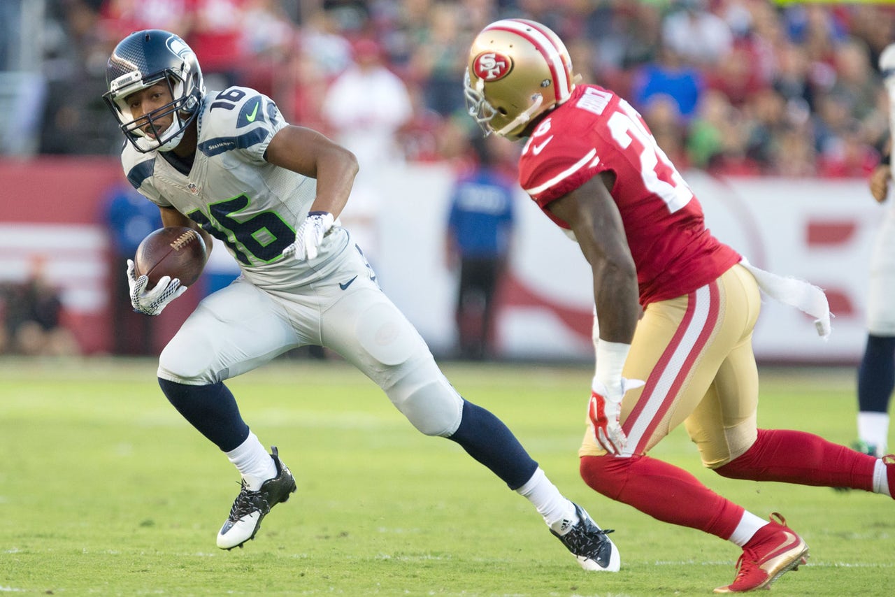 Watch Seahawks Lockett Runs Into Team Record Books With Td Catch Fox Sports