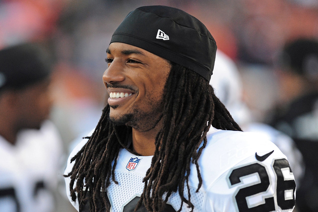 Raiders safety Usama Young out for season with knee injury | FOX Sports