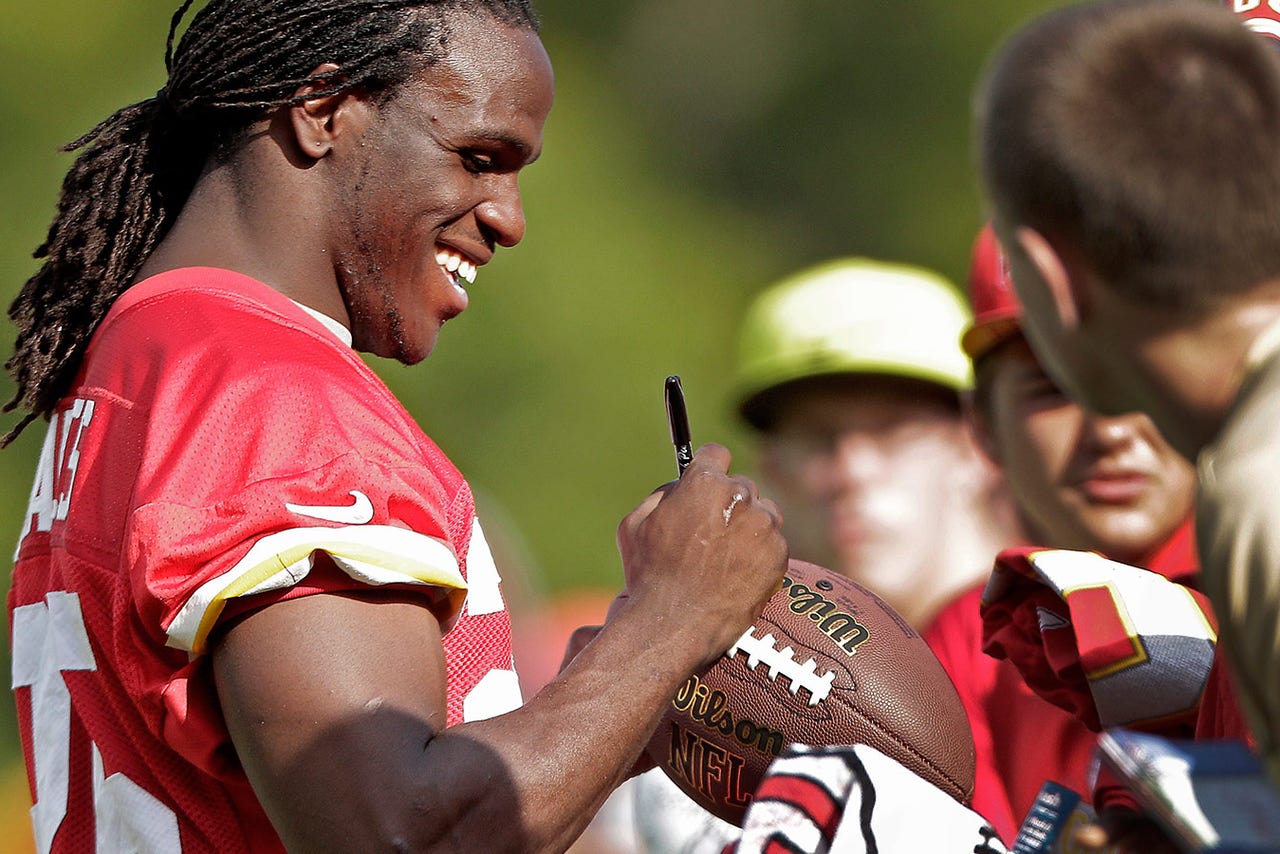Jamaal Charles delivers a moving athlete oath at Special Olympics | FOX