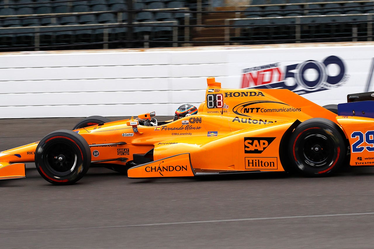 Fernando Alonso S Honda Engine Smoking Ahead Of Indy 500 Qualifying Fox Sports