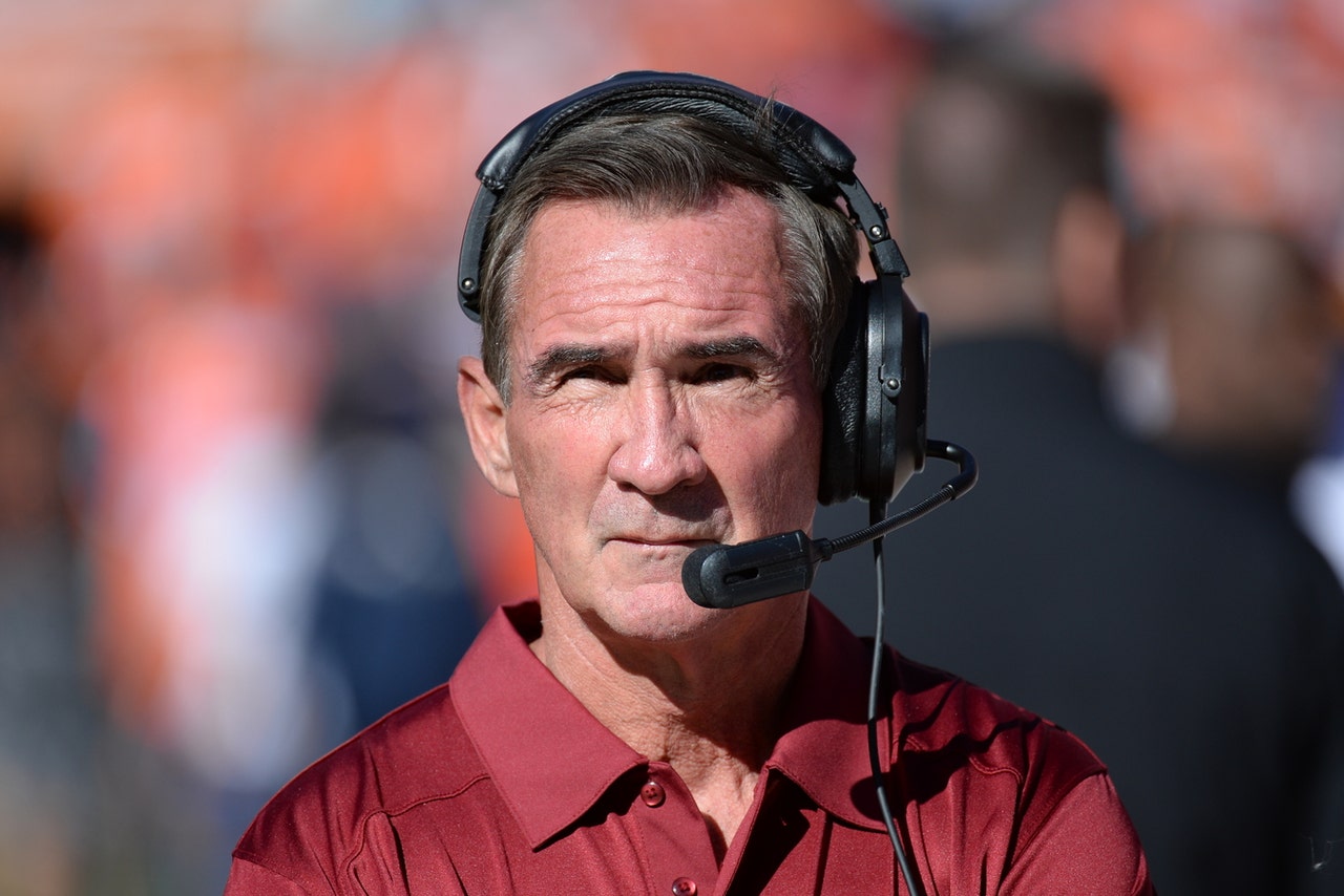 Mike Shanahan: &lsquo;Everybody was trying to steal signals&rsquo; | FOX Sports