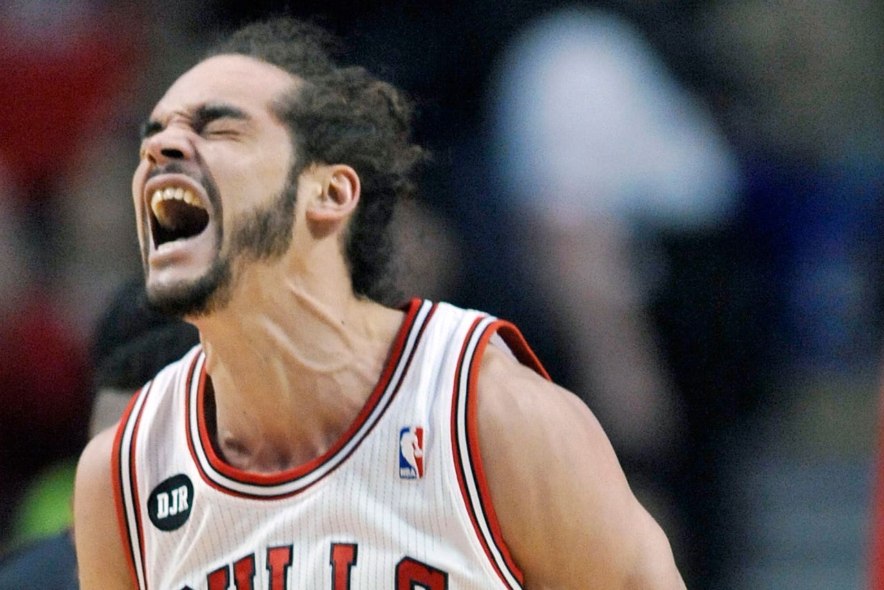 Noah Augustin Lead Bulls Over Heat In Ot No Mask For Lebron Fox Sports