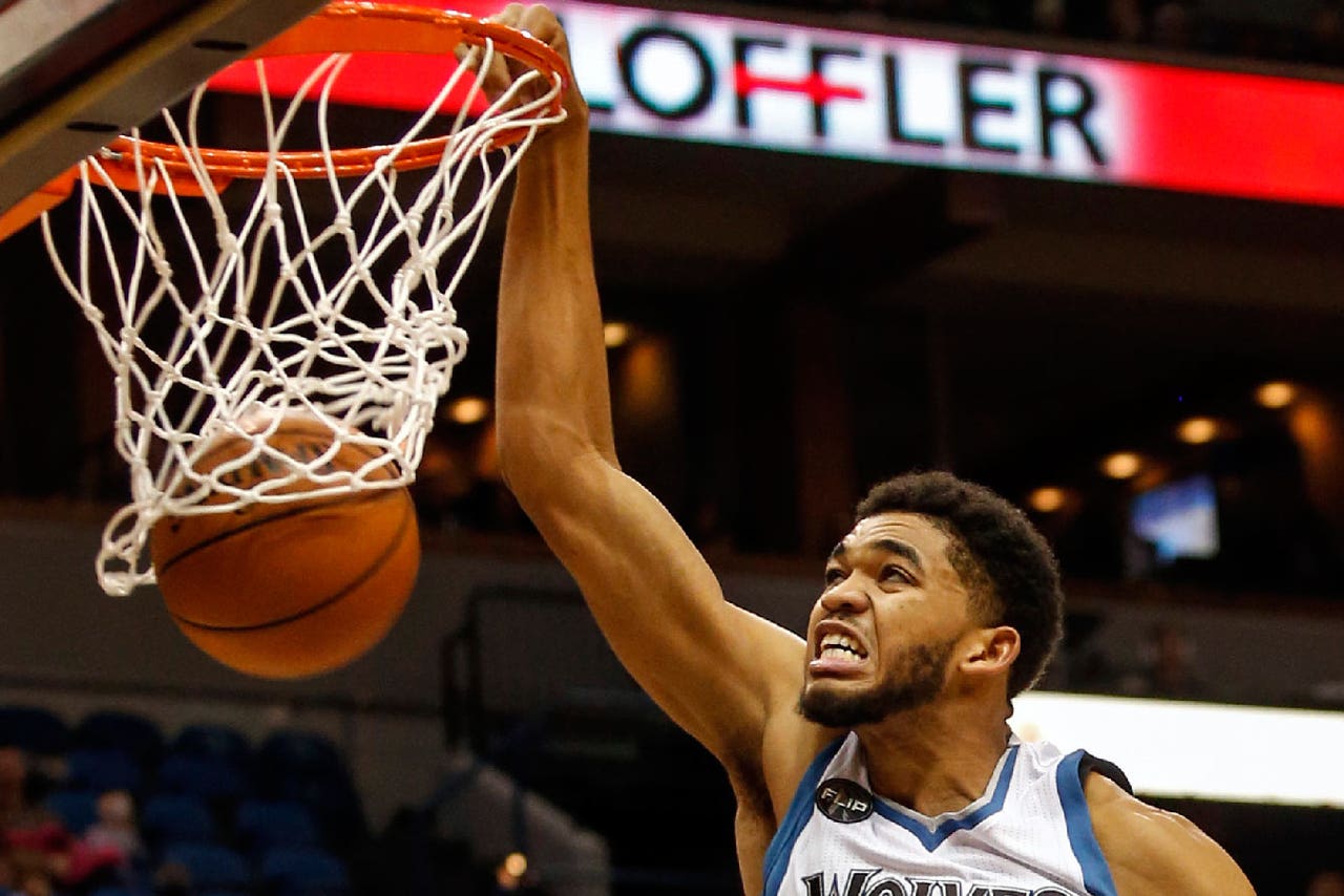 karl anthony towns dunk