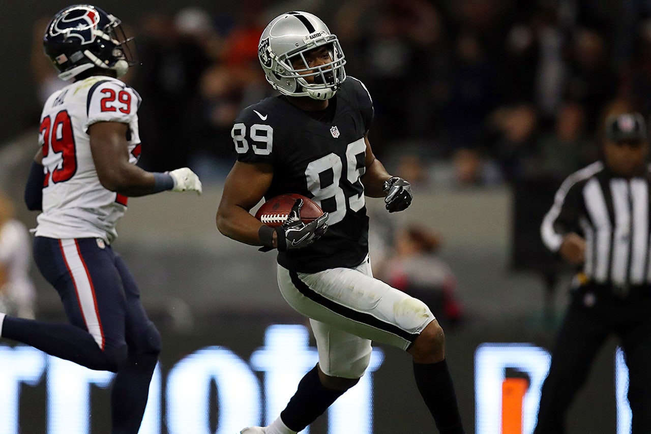 Raiders Earn Dramatic Victory Over Texans In A Game With More Officiating Controversies Fox Sports