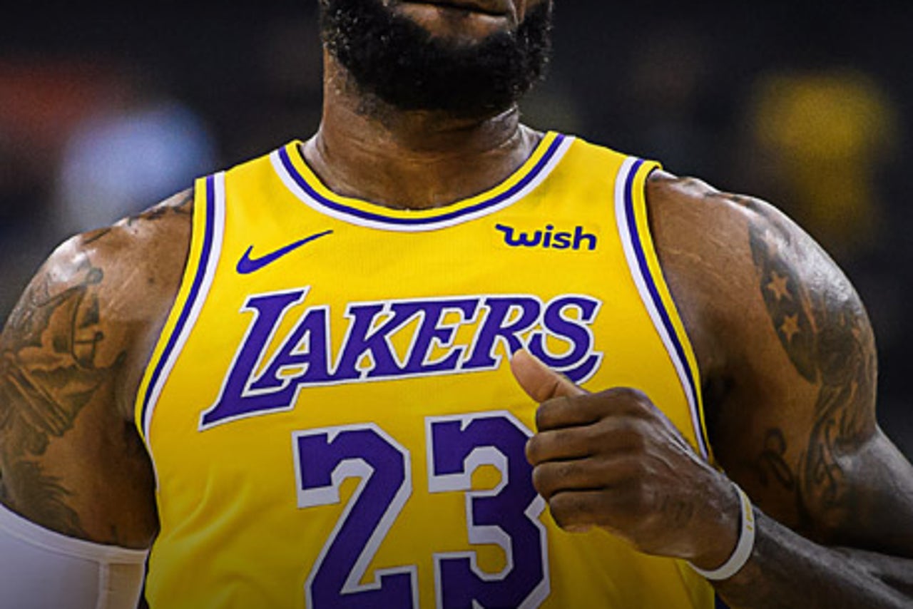 Lebron James Comments Fan The Flames Of The Nba China Conversation Fox Sports
