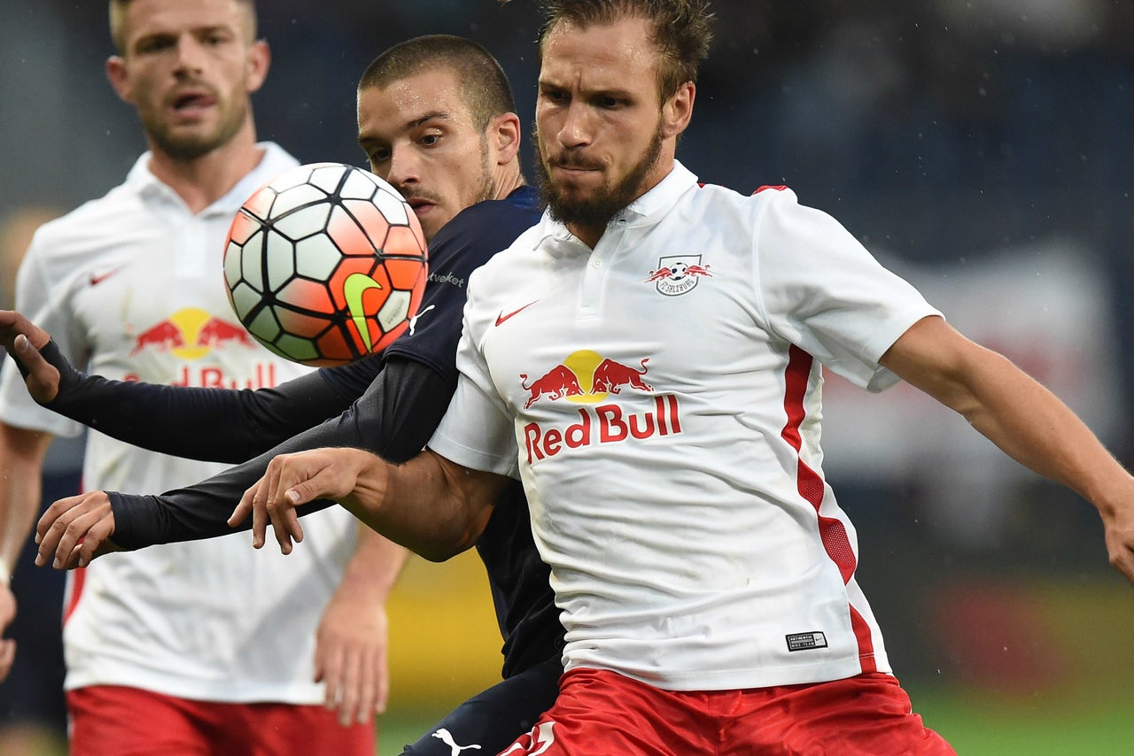 Red Bull Salzburg Defender Plays Champions League Match In Rb Leipzig Shirt Fox Sports