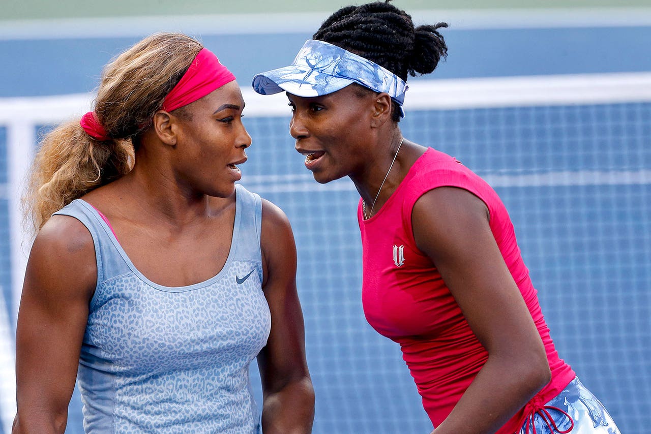 Serena and Venus Williams return to doubles, win their opener | FOX Sports, image size:1280x854