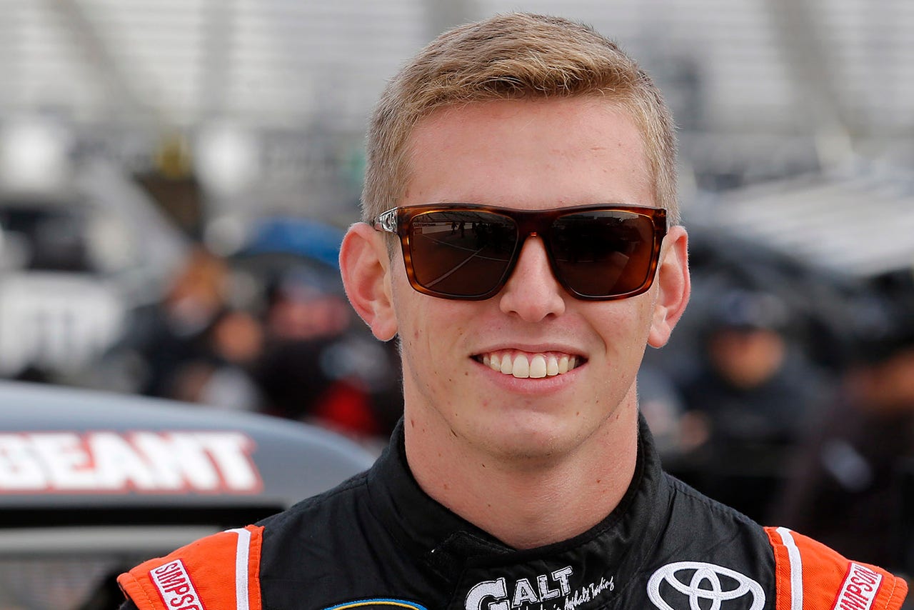 Dalton Sargeant laps entire field in ARCA race at Salem FOX Sports