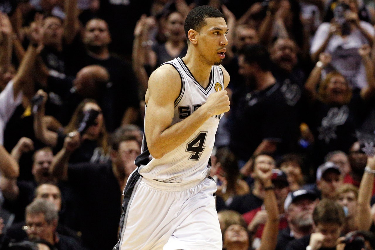 Report Mavericks Targeting Spurs Guard Danny Green Fox Sports
