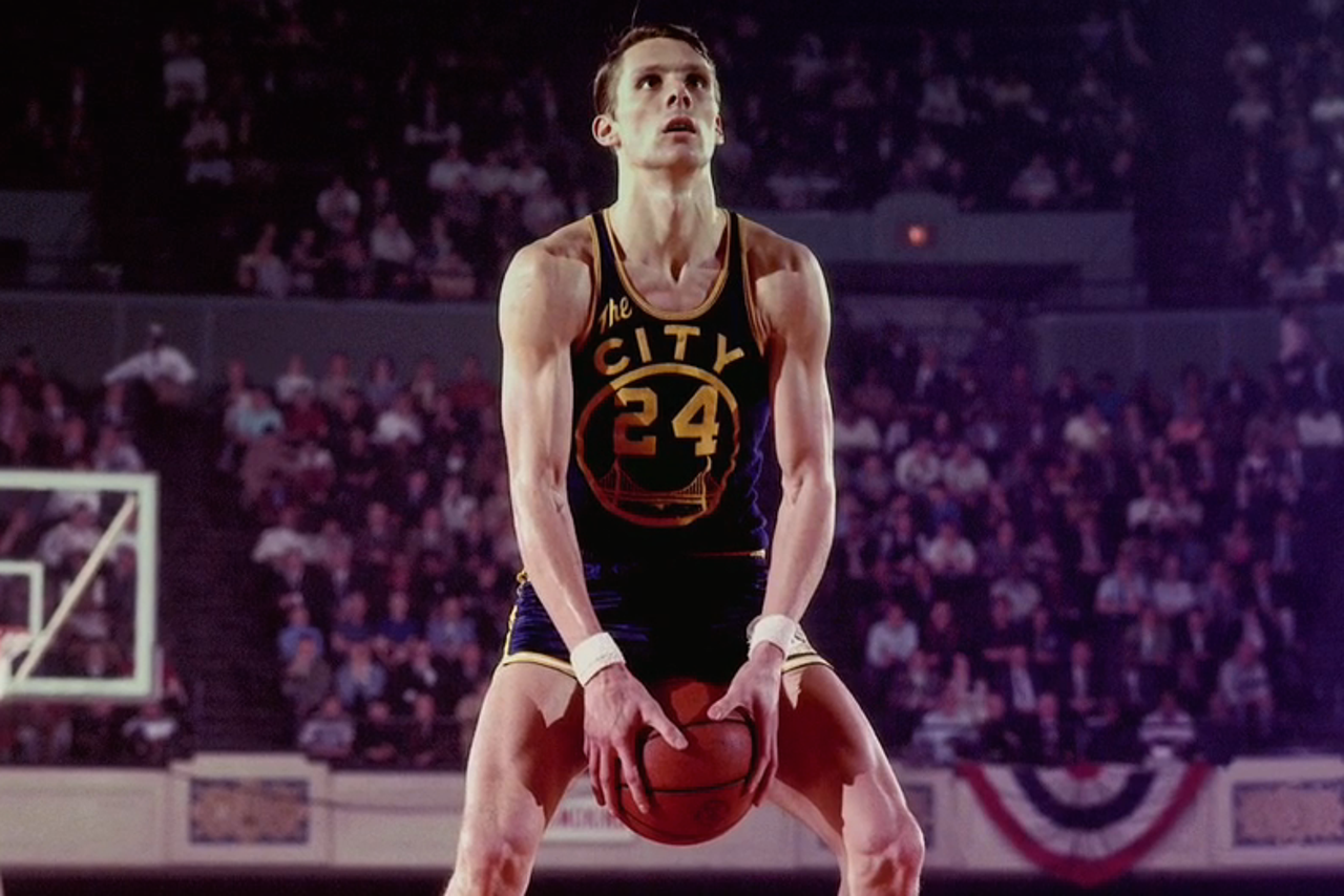 Watch Rick Barry's son Canyon shoot underhand free throws like his dad