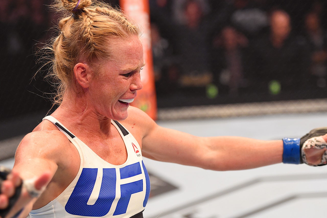 Holly Holm signs extension with UFC, next fight could be announced soon