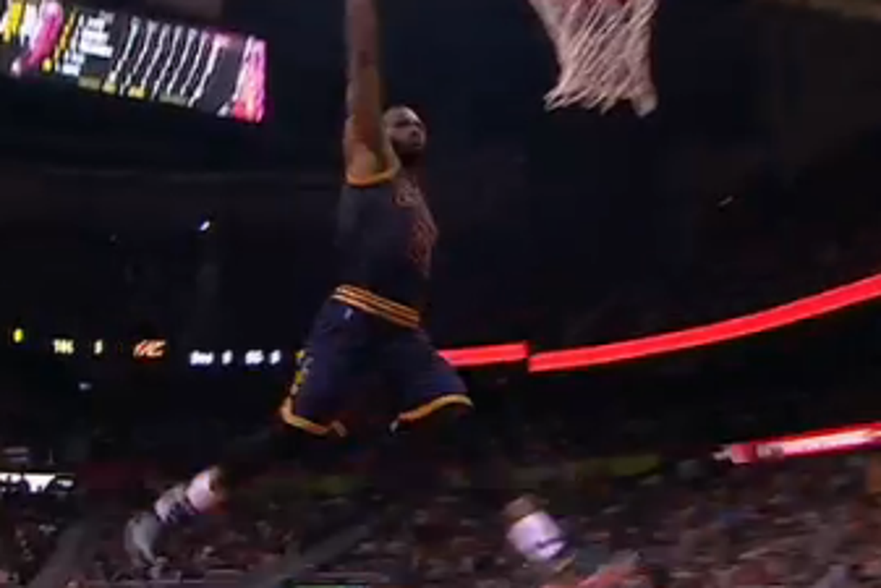 lebron jumpman dunk
