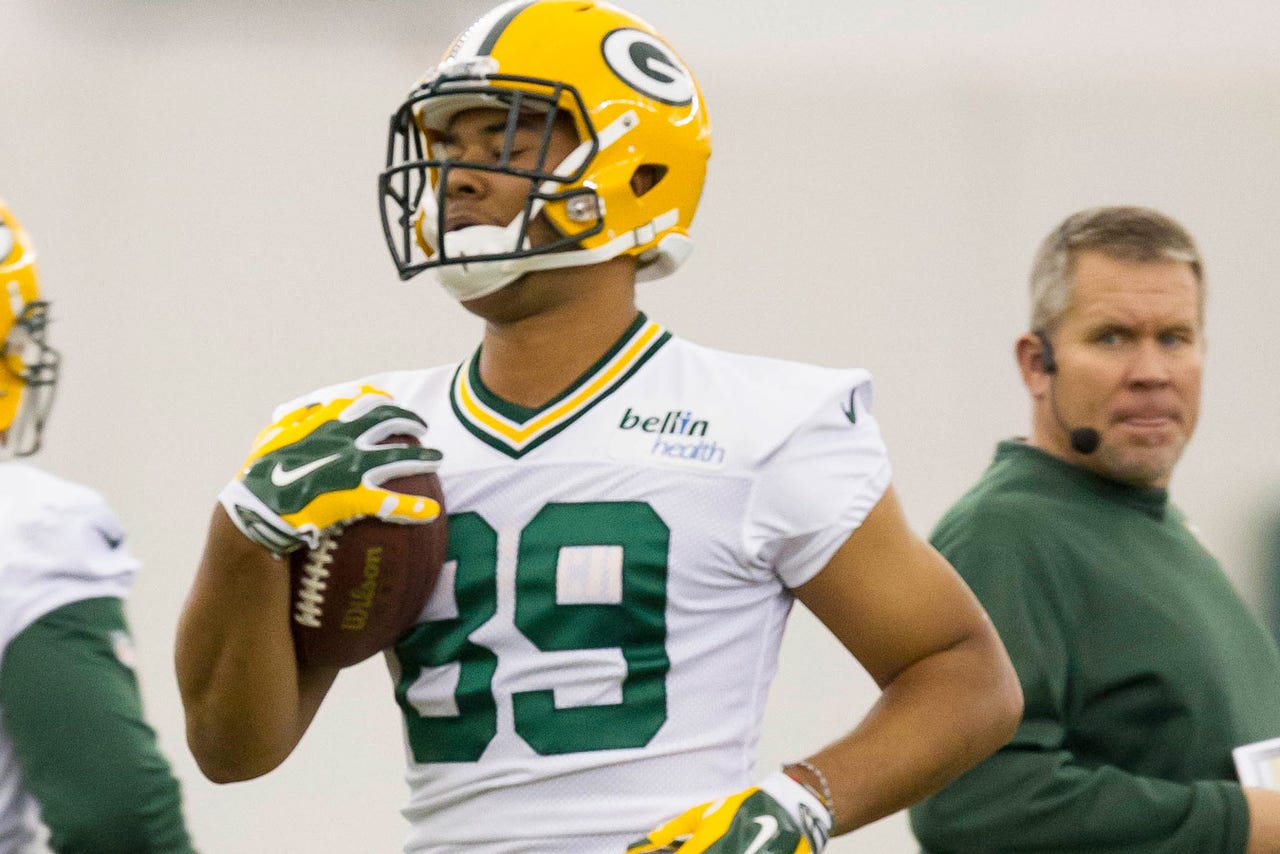 Packers Te Rodgers Not Worried About Walking In Shoes Of Other Rodgers From Cal Fox Sports