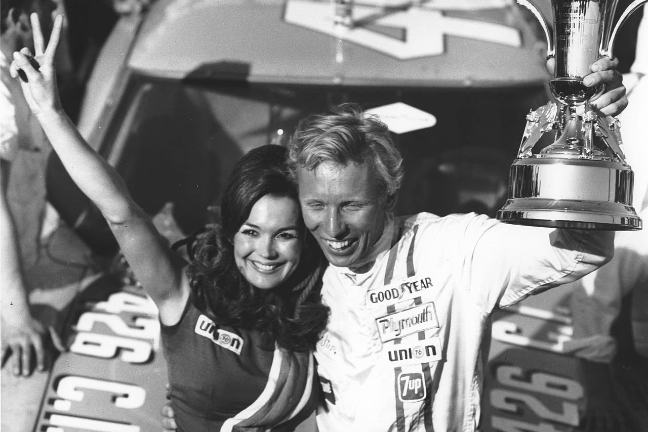 1970 Daytona 500 champion Pete Hamilton passes away | FOX Sports
