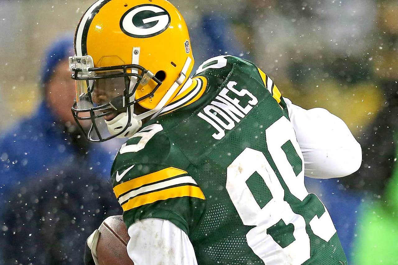After Roller Coaster Offseason Wr James Jones Now In Familiar Place Fox Sports