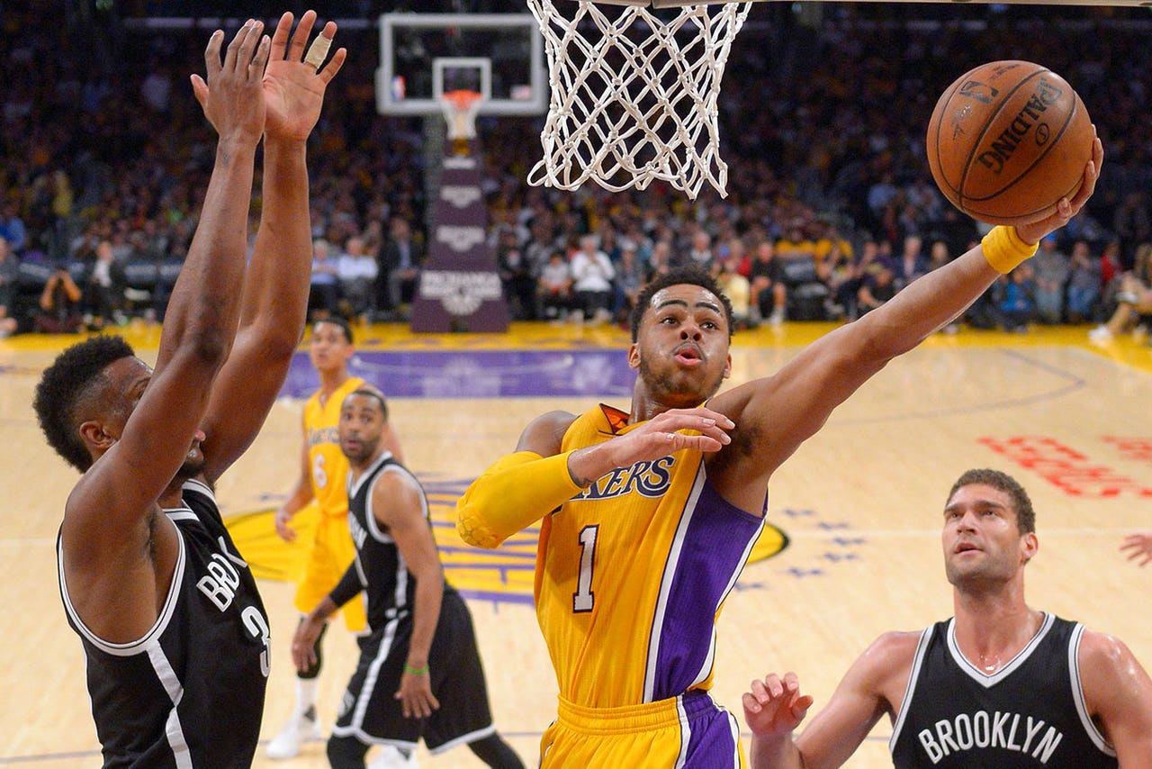 D Angelo Russell Does His Best Kobe Bryant Impression In Lakers Win Fox Sports