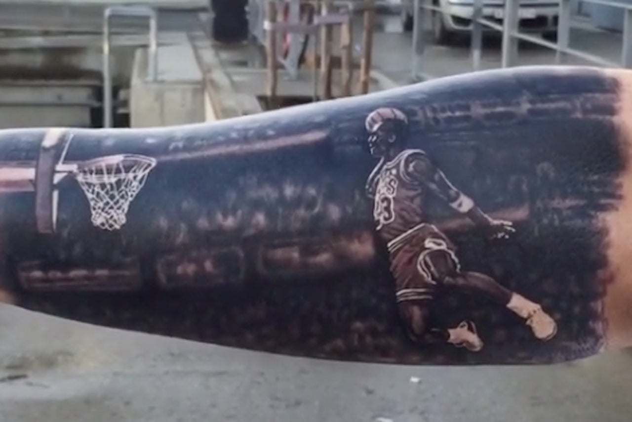 mj dunk from free throw line 1988