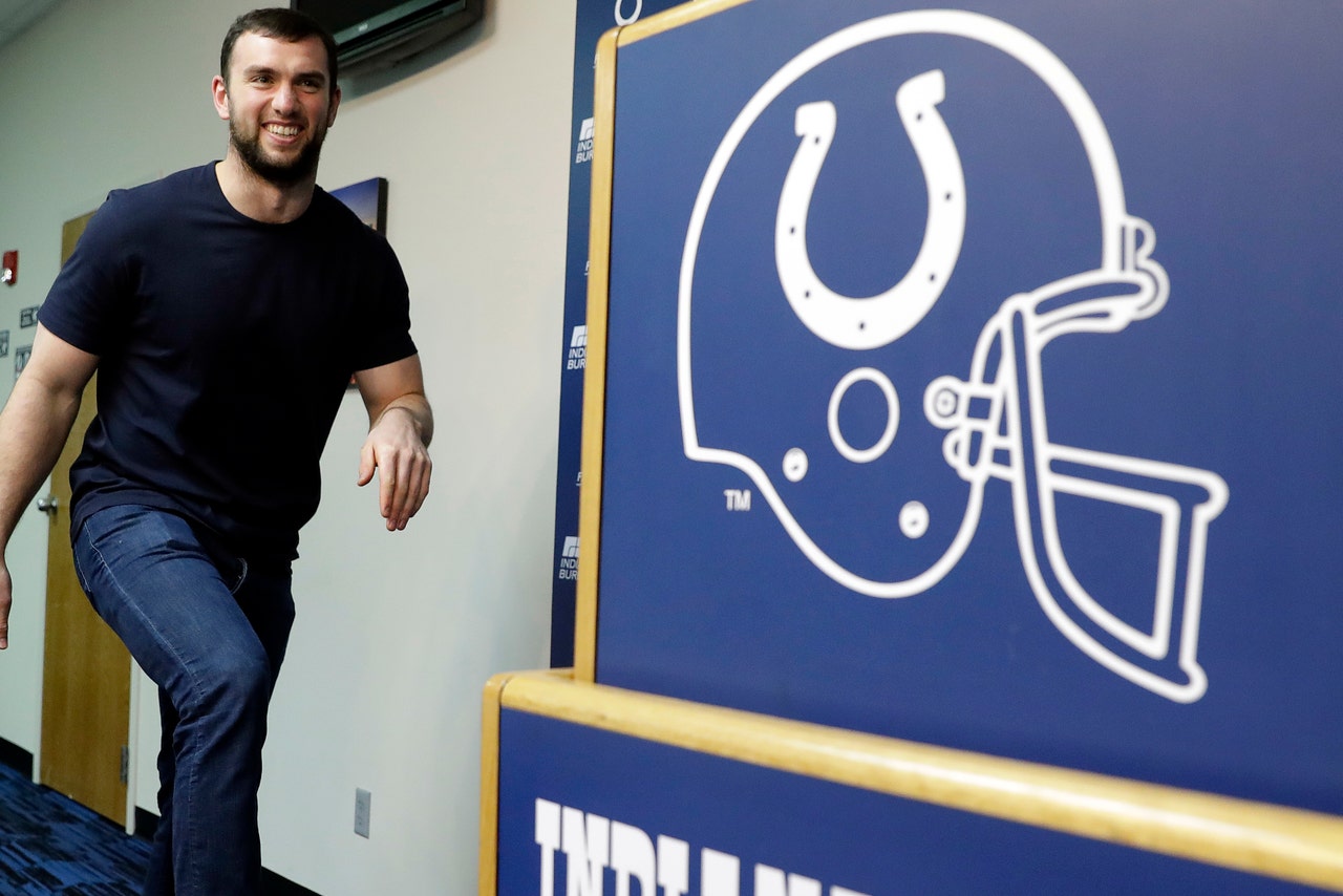 Luck returns to Colts complex, says shoulder won't need ...