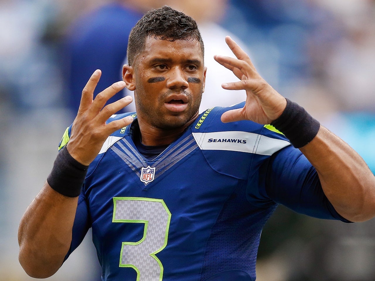 Mail-it-in Friday: Russell Wilson is working for a secret society!!