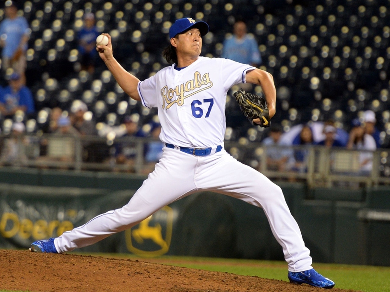 Pitcher Chien-Ming Wang could be Royals' next reclamation project, National Sports