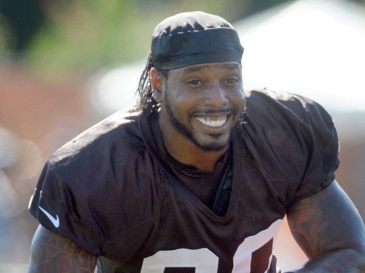 The Browns paid Dwayne Bowe $1.8 million per catch last season | FOX Sports