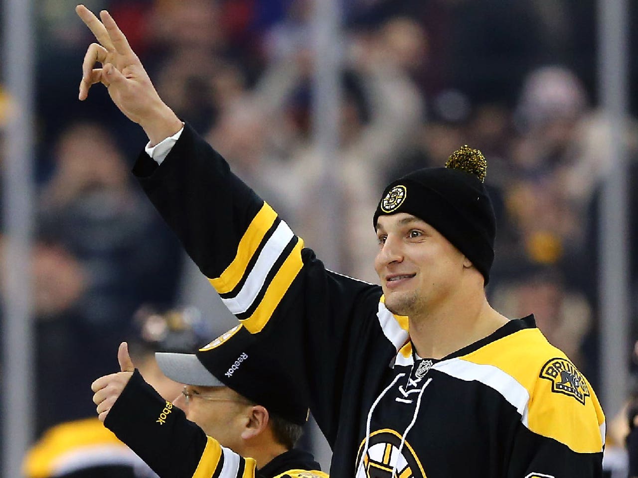 Gronk bruins jersey on sale