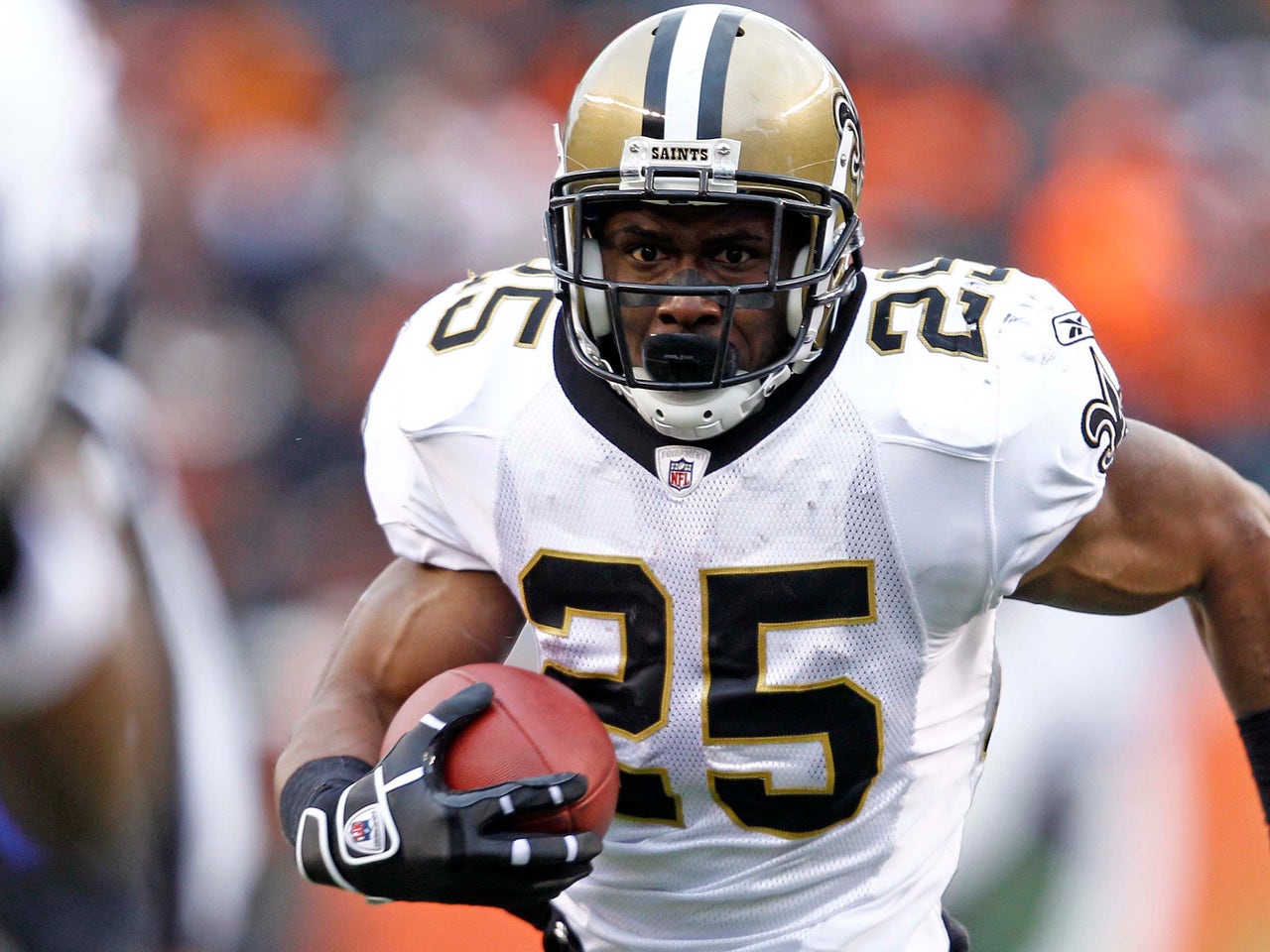super bowl reggie bush kim kardashian
