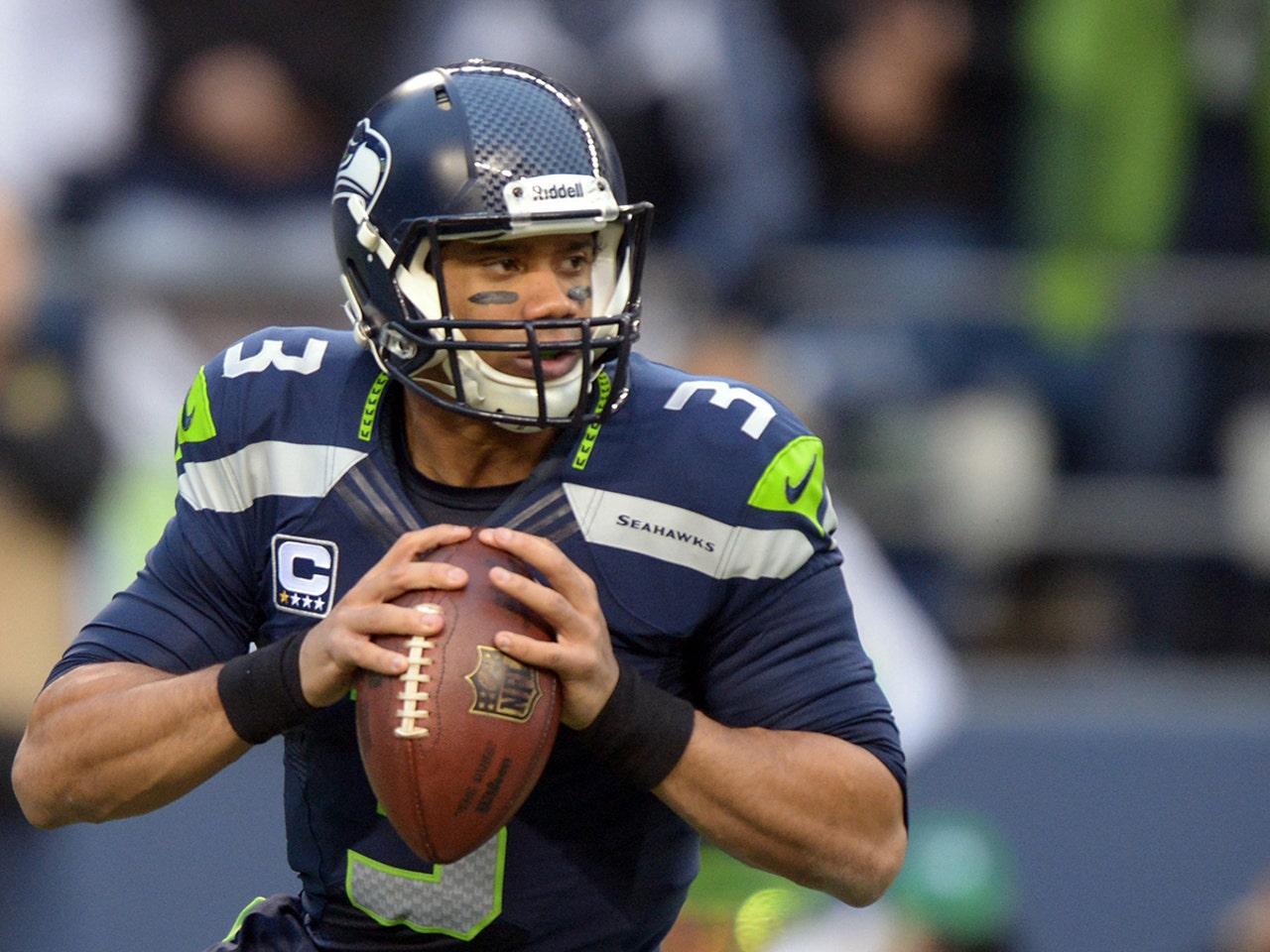 Russell Wilson owns best-selling jersey in Washington, Oregon, Alaska