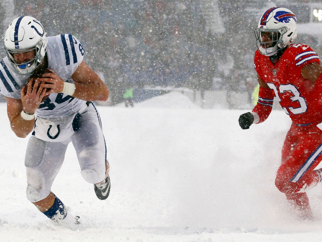 Bills-Jets Game Is Moved to Detroit as Snow Blankets Buffalo Area - The New  York Times