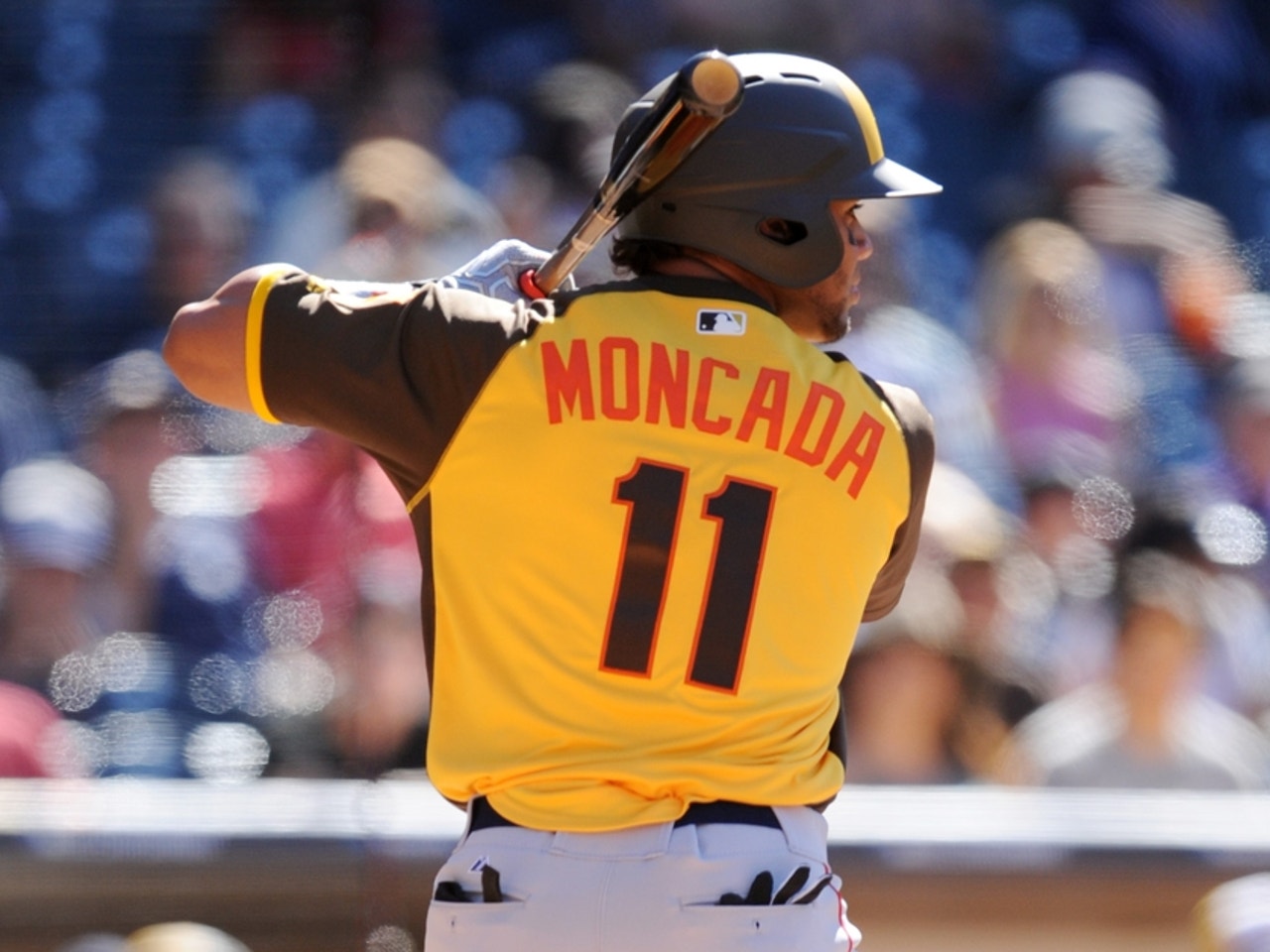 Red Sox top prospect Yoan Moncada 'surprised' with promotion