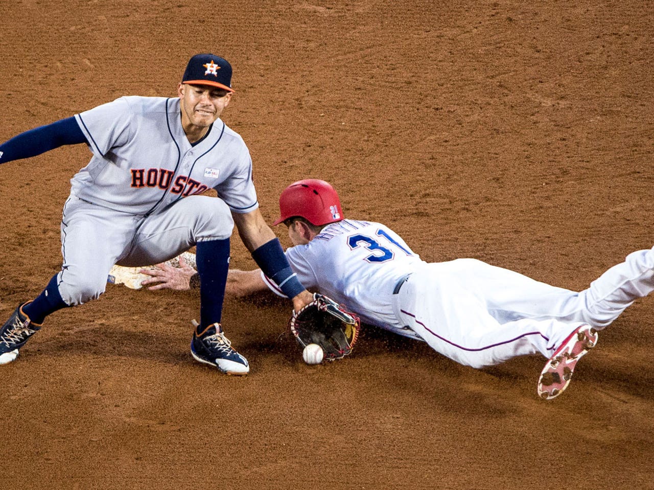 Derek Jeter cowboys up after being lone star to skip ALCS skit