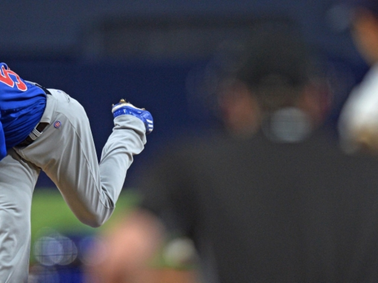 Chicago Cubs: Aroldis Chapman Tries to Overcome Domestic Abuse