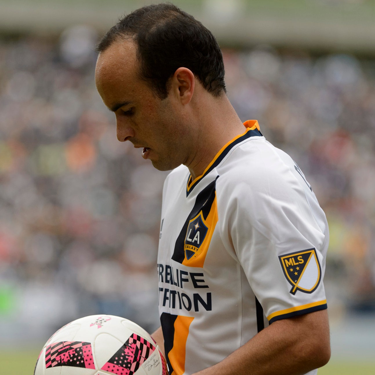 061138bc-102316-Landon-Donovan