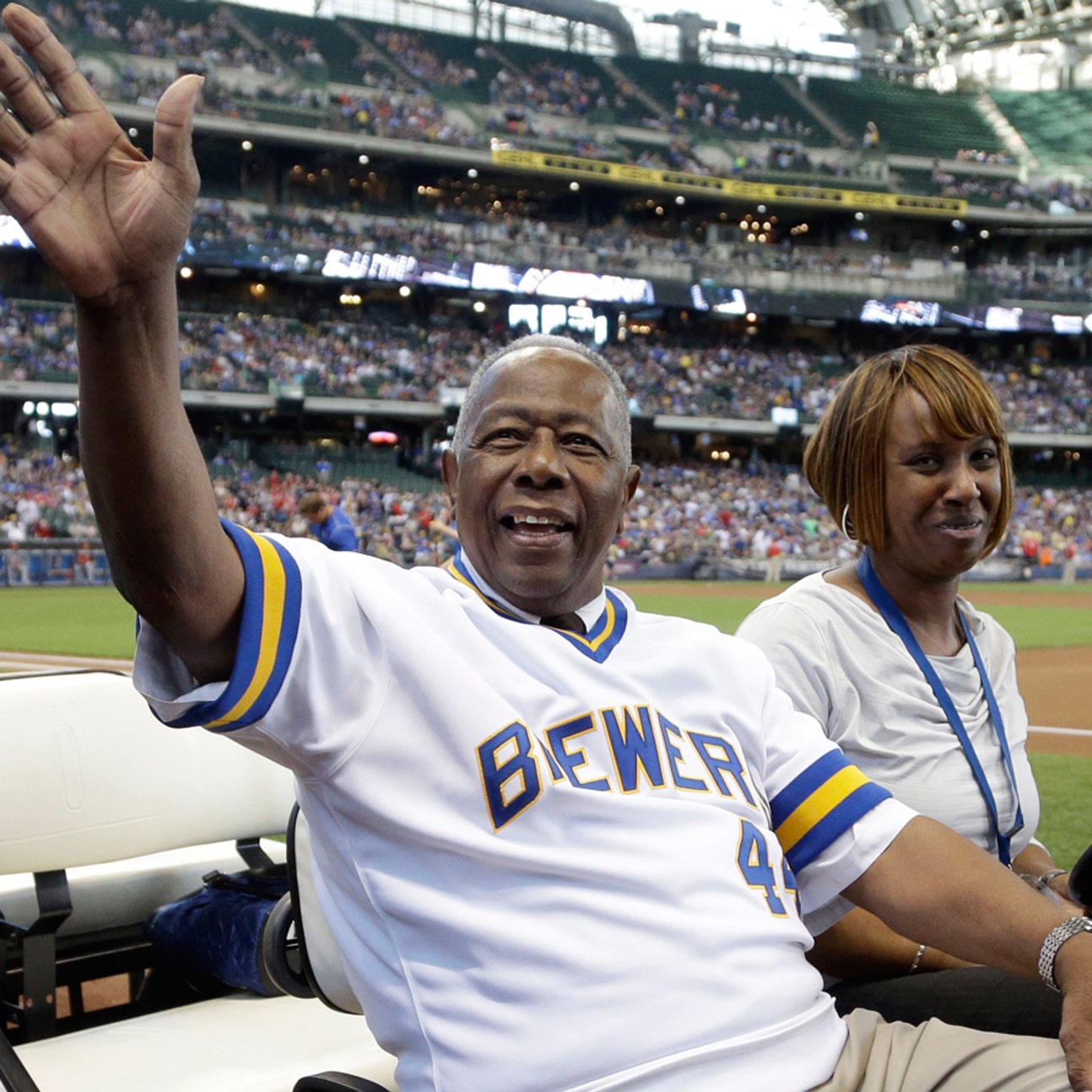 21110b1e-PI-MLB-Hank-Aaron-