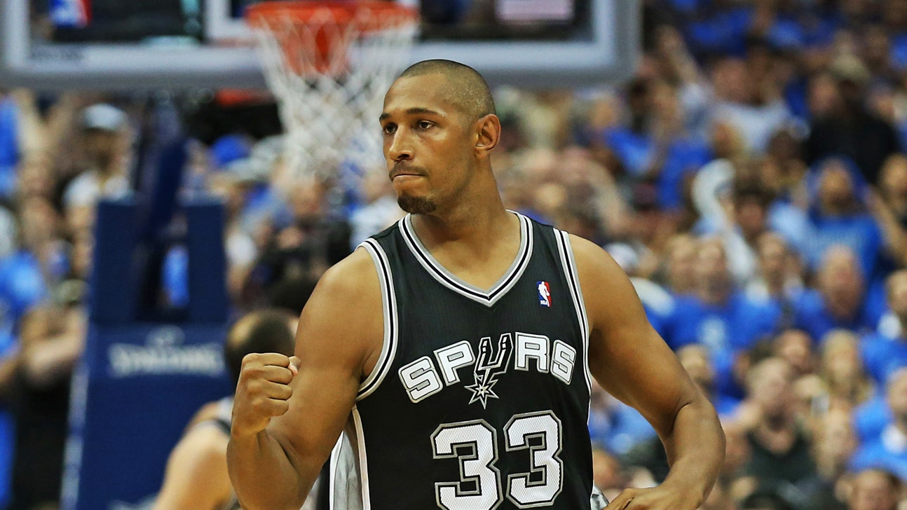 Spurs reportedly trade Boris Diaw, clearing cap space for Pau Gasol