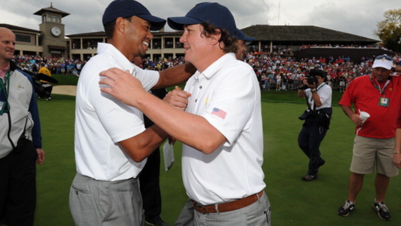 Tiger Woods, Jason Dufner play practice round together