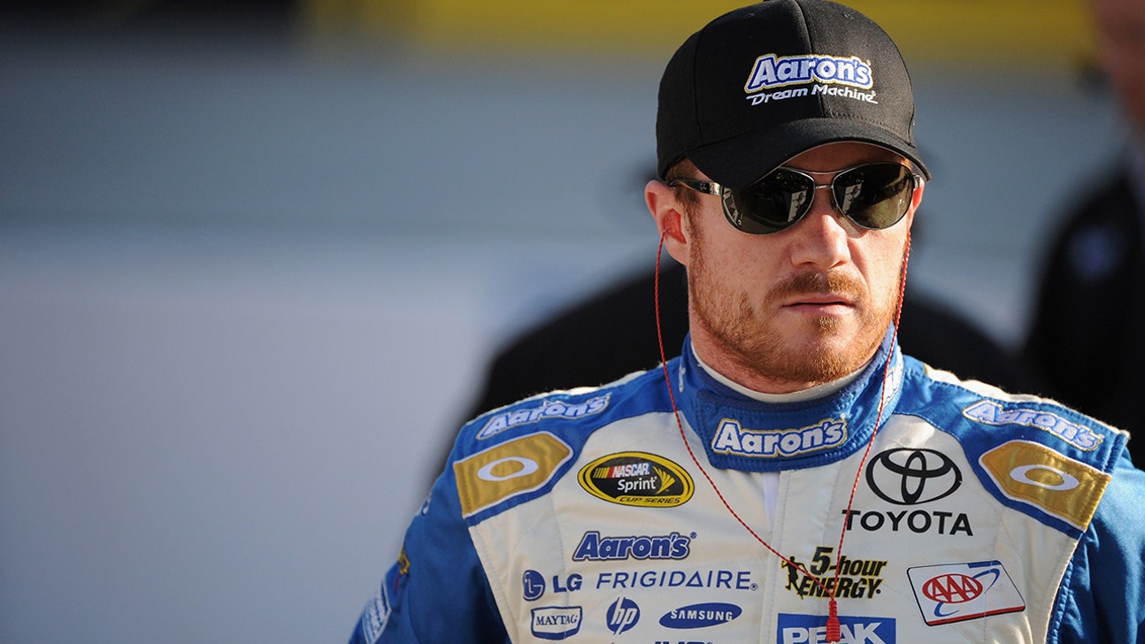 #8CrazyTweets: Brian Vickers talks golf, Victory Lane lobsters and more with FOX Sports