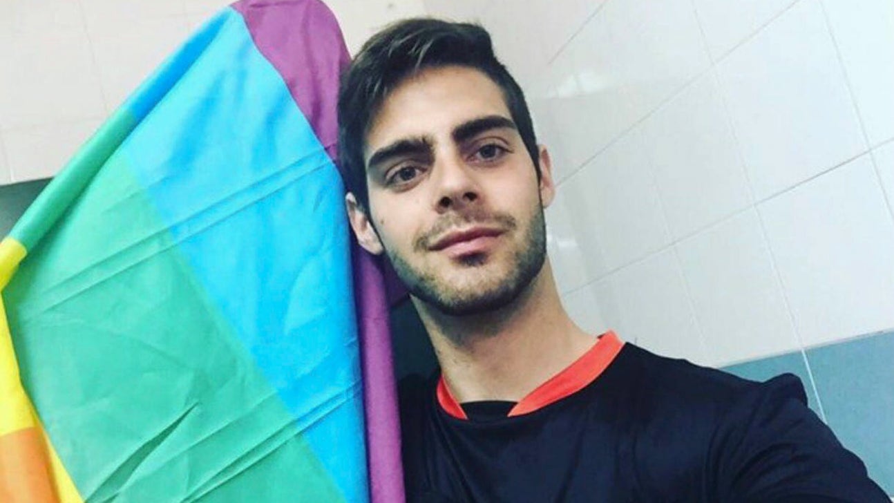 Gay Spanish referee quits after repeated homophobic abuse at games