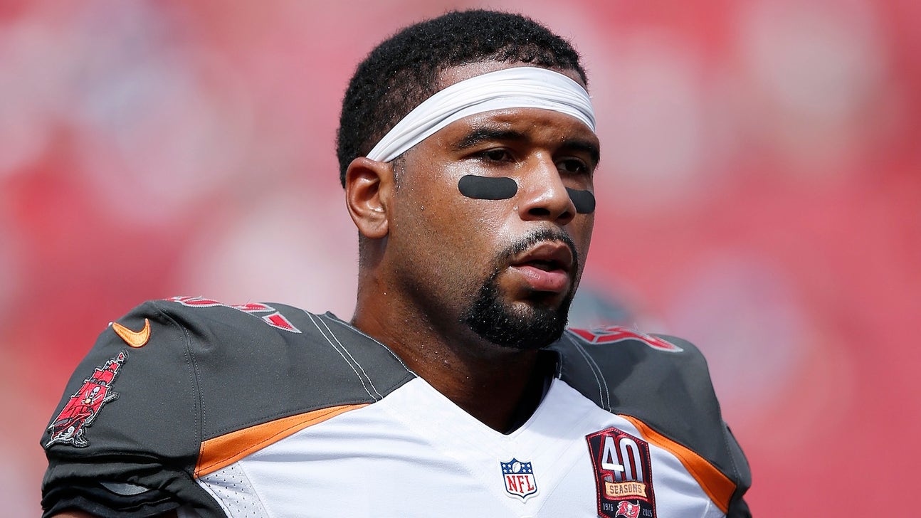 Bucs head coach responds to Austin Seferian-Jenkins' sideline tantrum