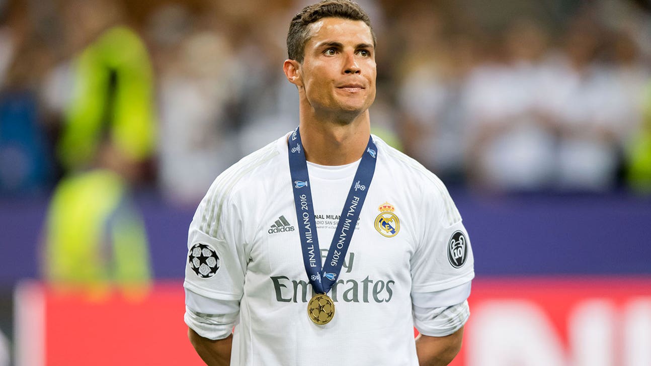 Cristiano Ronaldo plans return vs. Osasuna after knee injury