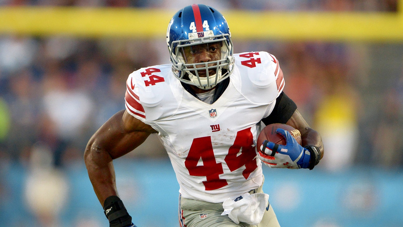 Hey, rookie: Giants RB showcases power, burst in HOF game win