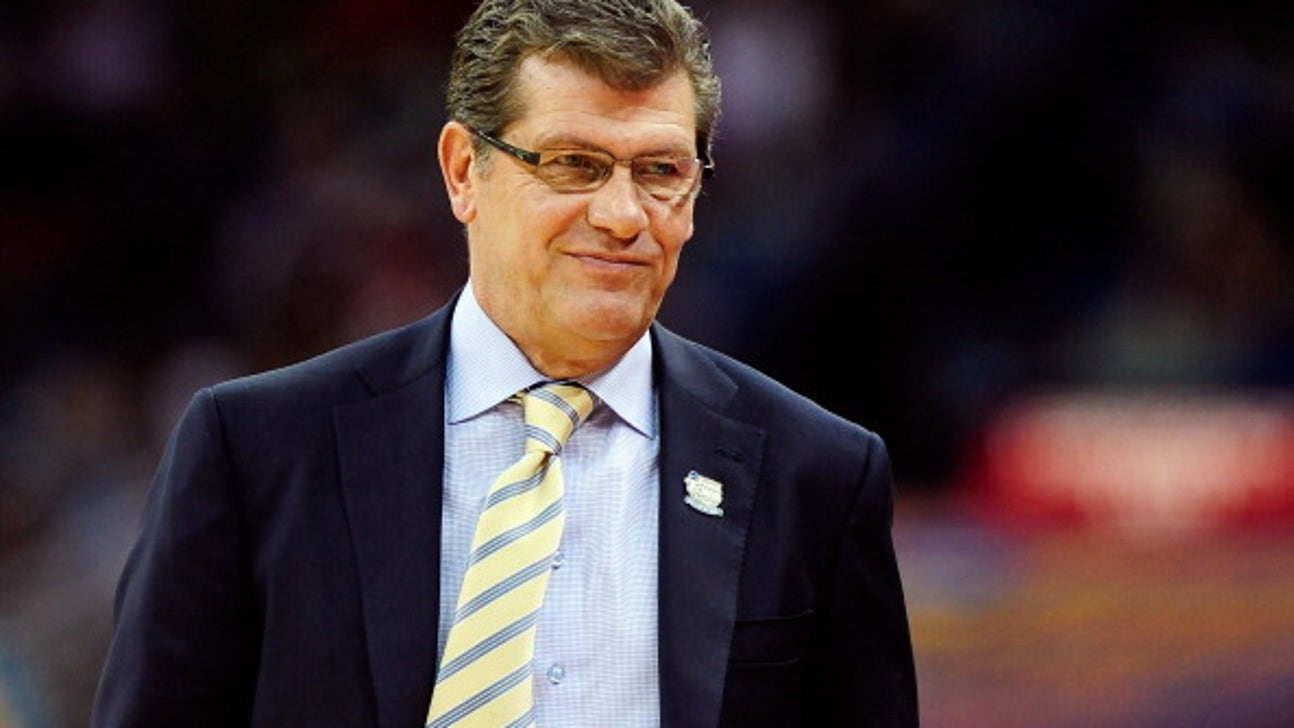 Geno Auriemma admits he nearly left UConn to coach a men's team